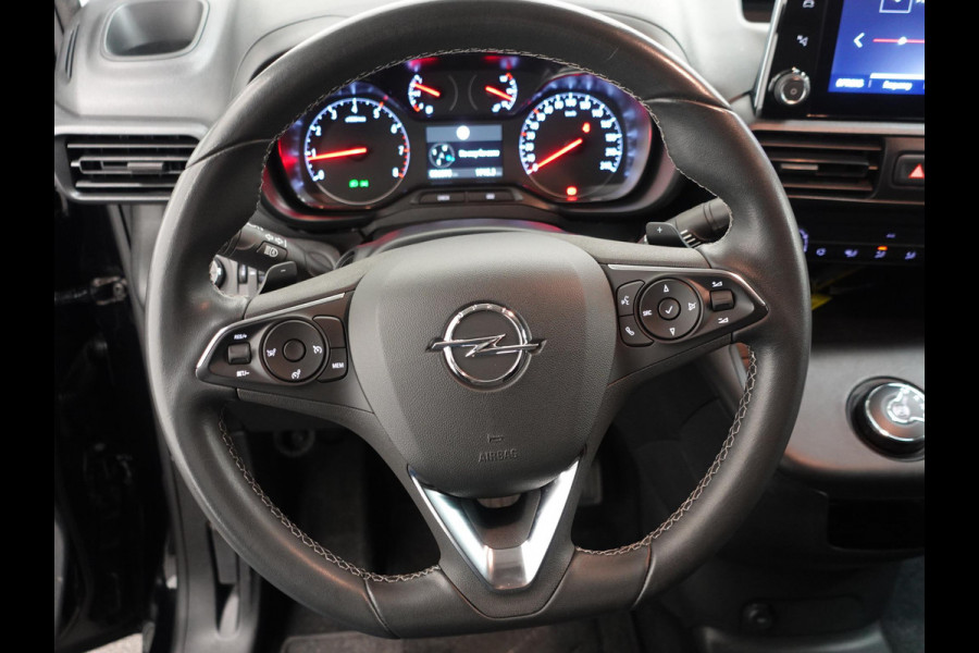 Opel Combo 1.5D 130pk Automaat L1H1 Edition | Navigatie | Apple Carplay/Android Auto | Parkeer sensoren | DAB | Airco | Dakrails | Trekhaak | Lat om lat laadruimte