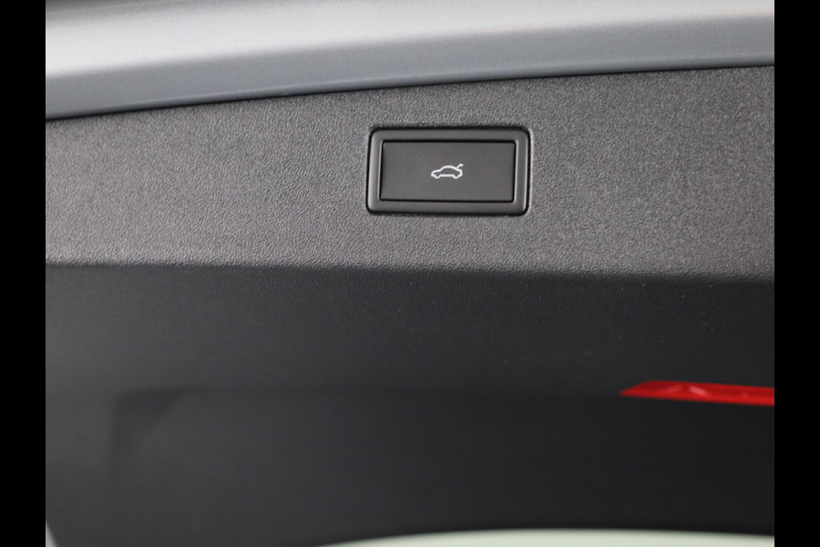 Volkswagen Tiguan Life Edition 1.5 eHybrid 150 kW / 204 pk SUV 6 ver