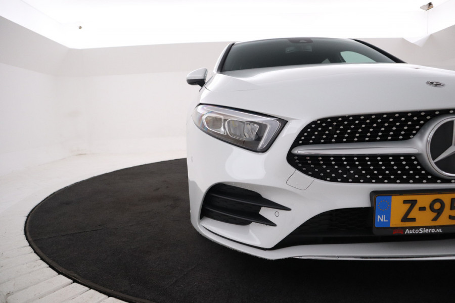 Mercedes-Benz A-Klasse 200 Business Solution AMG Automaat, Virtual cockpit, Climate, Navigatie,