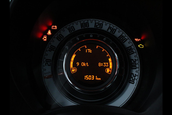 Fiat 500 1.0 Hybrid Dolcevita | Climate control | Cruise control | Panorama dak | Parkeersensor achter | Radio Apple Carplay/ Android Auto