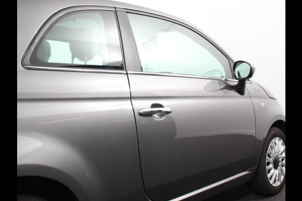 Fiat 500 1.0 Hybrid Dolcevita | Climate control | Cruise control | Panorama dak | Parkeersensor achter | Radio Apple Carplay/ Android Auto