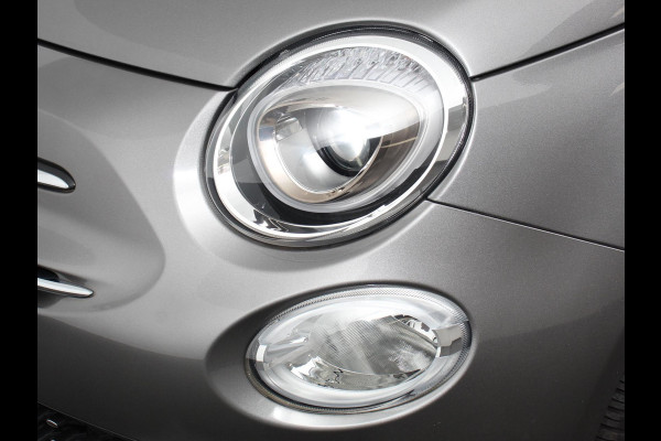 Fiat 500 1.0 Hybrid Dolcevita | Climate control | Cruise control | Panorama dak | Parkeersensor achter | Radio Apple Carplay/ Android Auto