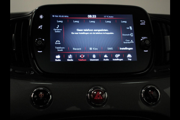 Fiat 500 1.0 Hybrid Dolcevita | Climate control | Cruise control | Panorama dak | Parkeersensor achter | Radio Apple Carplay/ Android Auto