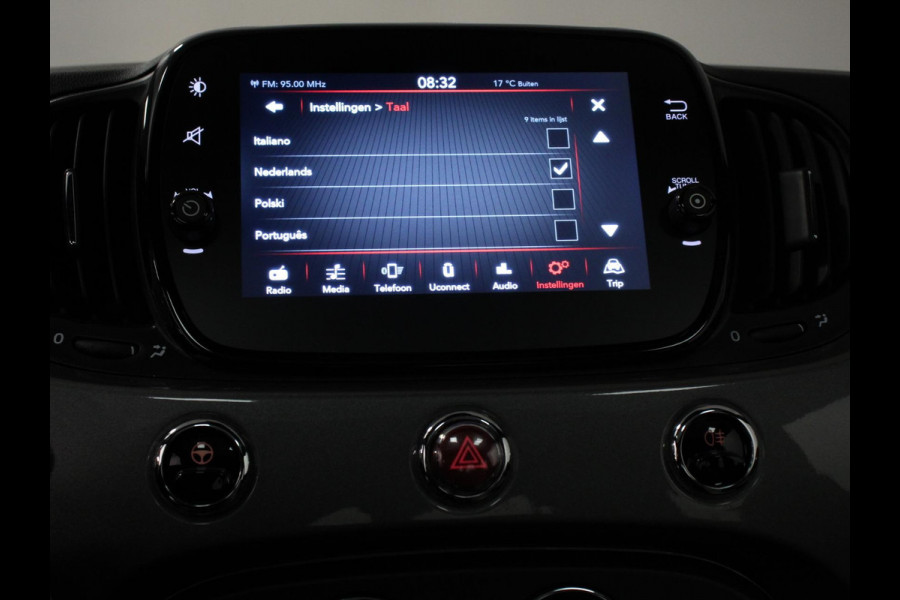 Fiat 500 1.0 Hybrid Dolcevita | Climate control | Cruise control | Panorama dak | Parkeersensor achter | Radio Apple Carplay/ Android Auto