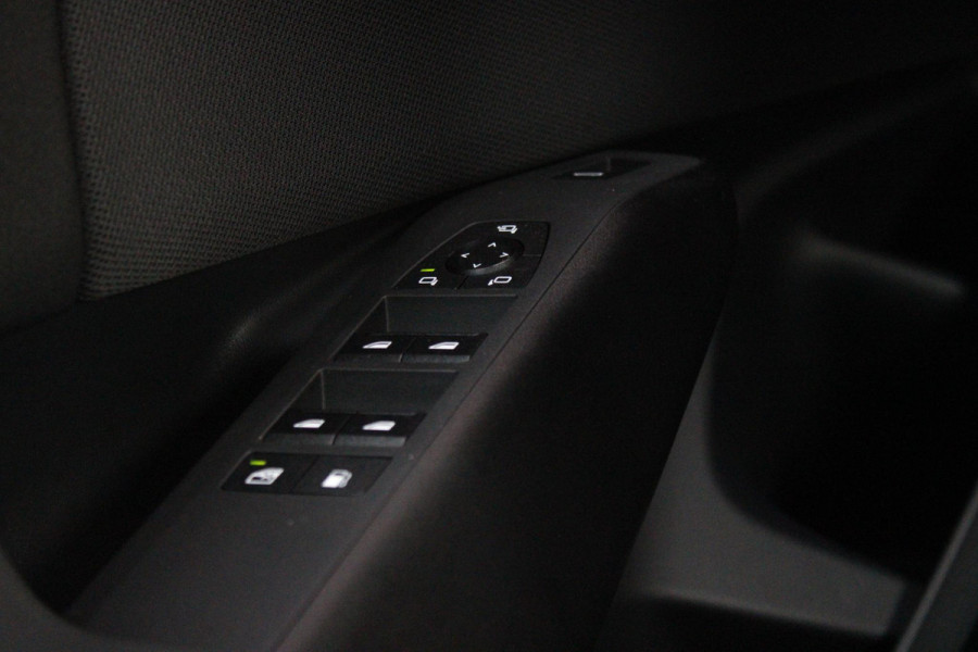 BMW X3 30e xDRIVE M-SPORT 299PK | M-SPORTPAKKET 337 MET O.A. M AERODYNAMICA PAKKET - SHADOWLINE RAAMOMLIJSTING - M-SPORT ONDERSTEL - M-INTERIEUR PAKKET - VEGANZA LEDEREN BEKLEDING - M-SPORT INTERIEURLIJSTEN - M-SPORTSTUUR - M ZWARTE HEMELBEKLEDING | PREMIUM PACK MET O.A. LENDESTEUN ELEKTRISCH VERSTELBAAR OP DE VOORSTOELEN - HARMAN KARDON PREMIUM ADIO - TRAVEL EN COMFORT SYSTEM - ADAPTIEVE FULL LED KOPLAMPEN | PROFESSIONAL PACK MET O.A. PARKING ASSISTANT PLUS - DRIVING ASSISTANT PLUS - INTERIEUR CAMERA - BMW LIVE COCKPIT PROFESSIONAL | ELEKTRISCHE VERSTELBARE SPORTSTOELEM MET