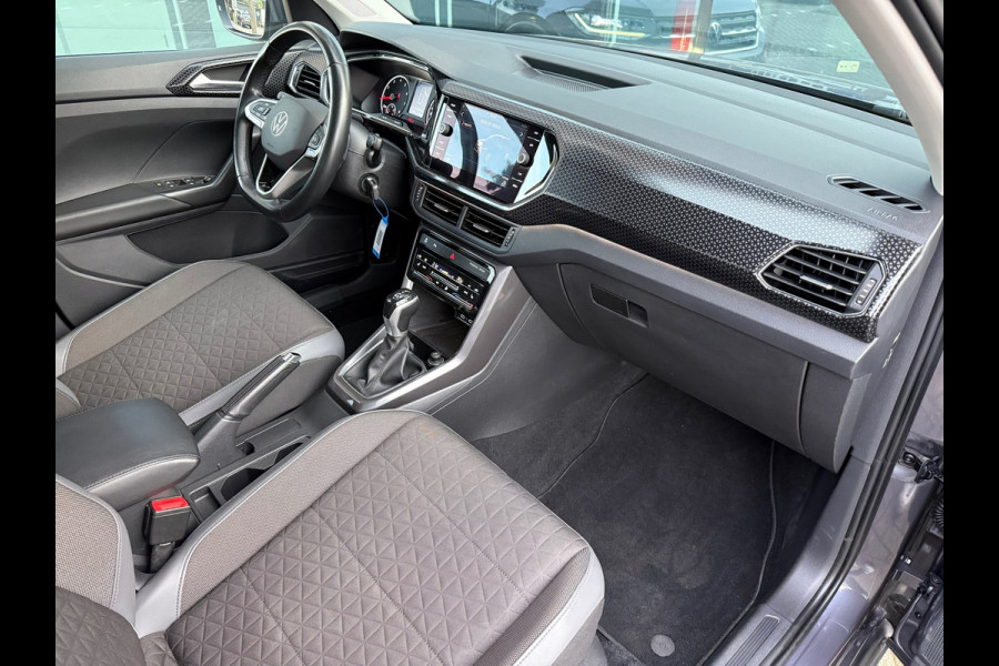 Volkswagen T-Cross 1.5 TSI 150pk Style - Automaat - Navi Apple/Android - Parkeerhulp - Climate