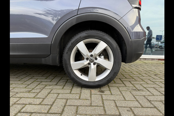 Volkswagen T-Cross 1.5 TSI 150pk Style - Automaat - Navi Apple/Android - Parkeerhulp - Climate