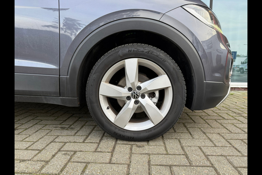Volkswagen T-Cross 1.5 TSI 150pk Style - Automaat - Navi Apple/Android - Parkeerhulp - Climate