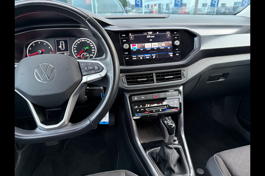 Volkswagen T-Cross 1.5 TSI 150pk Style - Automaat - Navi Apple/Android - Parkeerhulp - Climate