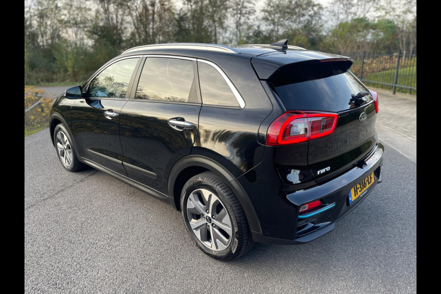 Kia e-Niro ExecutiveLine 64 kWh APPEL-CARPLAY LEER NAVIGATIE CAMERA