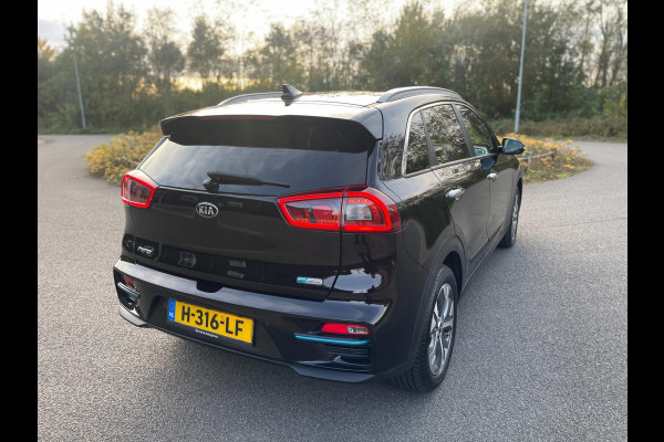 Kia e-Niro ExecutiveLine 64 kWh APPEL-CARPLAY LEER NAVIGATIE CAMERA