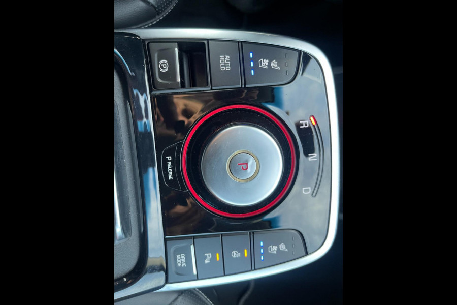 Kia e-Niro ExecutiveLine 64 kWh APPEL-CARPLAY LEER NAVIGATIE CAMERA