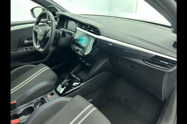 Opel Corsa 1.2 Turbo 136pk Hybrid GS Auto. Navigatie Apple Carplay/ Android Auto Camera Parkeersensoren Cruise Control Stoel- en stuurverwarming Airco Lichtmetalen velgen Getinte ramen