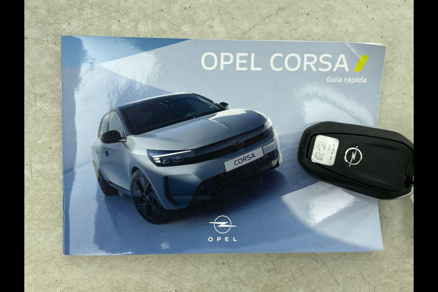 Opel Corsa 1.2 Turbo 136pk Hybrid GS Auto. Navigatie Apple Carplay/ Android Auto Camera Parkeersensoren Cruise Control Stoel- en stuurverwarming Airco Lichtmetalen velgen Getinte ramen