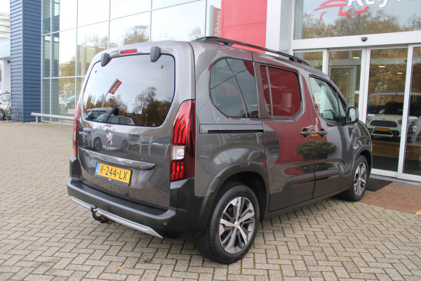 Peugeot Rifter 1.2 130PK AUTOMAAT GT-LINE | PANORAMA DAK INCL. BAGAGE DEK | TREKHAAK | NAVIGATIE | APPLE CARPLAY/ANDROID AUTO | PARKEERSENSOREN ACHTER | LICHTMETALEN VELGEN | CLIMATE CONTROL | CRUISE CONTROL | DAB+ RADIO |