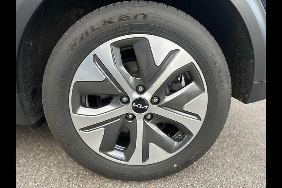Kia e-Niro Edition 64 kWh 3-fase lader | SOH 94% |1e eigenaar | Origineel Nederlands | Dealeronderhouden | Stoel + stuur verwarming |Rijklaar prijs met garantie!