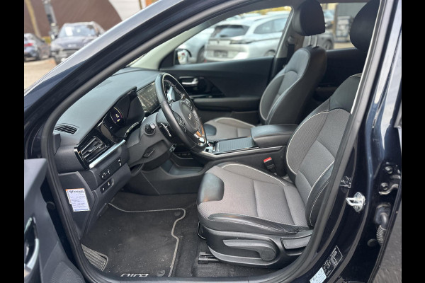 Kia e-Niro Edition 64 kWh 3-fase lader | SOH 94% |1e eigenaar | Origineel Nederlands | Dealeronderhouden | Stoel + stuur verwarming |Rijklaar prijs met garantie!