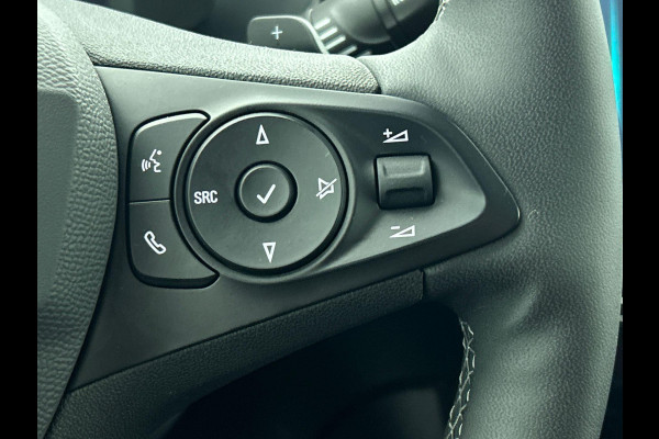 Opel Corsa 1.2 Turbo 136pk Hybrid GS Auto. Navigatie Apple Carplay/ Android Auto Camera Parkeersensoren Cruise Control Stoel- en stuurverwarming Airco Lichtmetalen velgen Getinte ramen