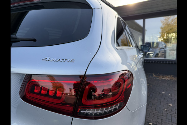 Mercedes-Benz GLC 300e 4MATIC Premium
