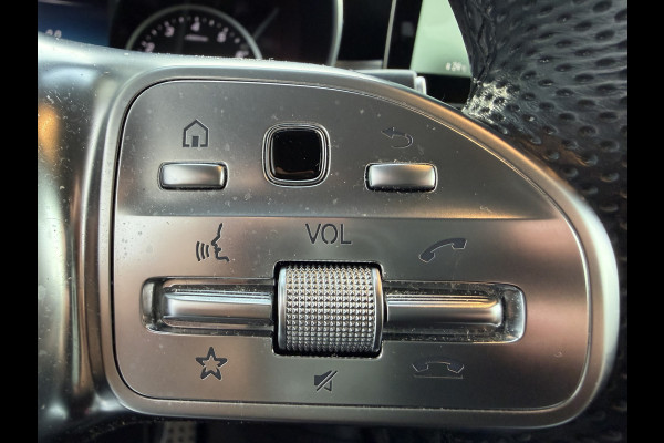 Mercedes-Benz GLC 300e 4MATIC Premium