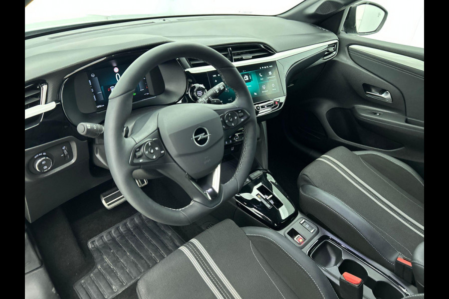 Opel Corsa 1.2 Turbo 136pk Hybrid GS Auto. Navigatie Apple Carplay/ Android Auto Camera Parkeersensoren Cruise Control Stoel- en stuurverwarming Airco Lichtmetalen velgen Getinte ramen