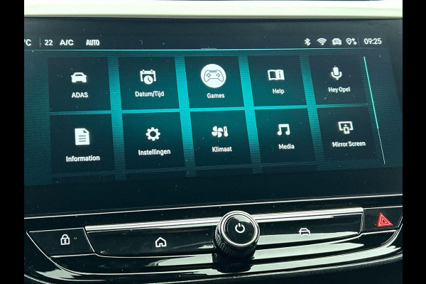 Opel Corsa 1.2 Turbo 136pk Hybrid GS Auto. Navigatie Apple Carplay/ Android Auto Camera Parkeersensoren Cruise Control Stoel- en stuurverwarming Airco Lichtmetalen velgen Getinte ramen