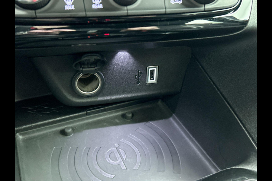 Opel Corsa 1.2 Turbo 136pk Hybrid GS Auto. Navigatie Apple Carplay/ Android Auto Camera Parkeersensoren Cruise Control Stoel- en stuurverwarming Airco Lichtmetalen velgen Getinte ramen