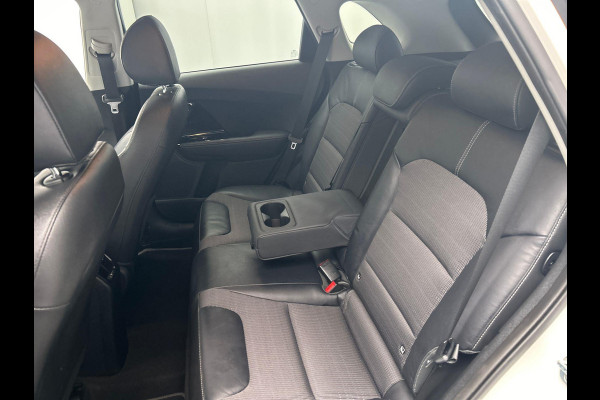 Kia Niro 1.6 GDi Hybrid DynamicLine Navigatie Stoelverwarming Apple/Carplay