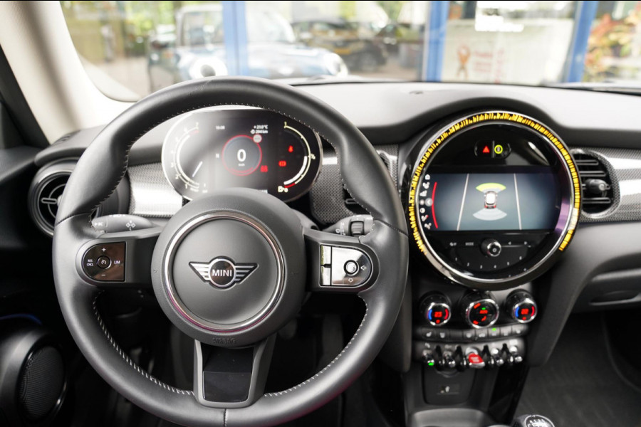 MINI Cooper 1.5 Classic | Prijs rijklaar incl. 12 mnd garantie | Lmv Navi Camera Pdc Apple/Android Stoelverw