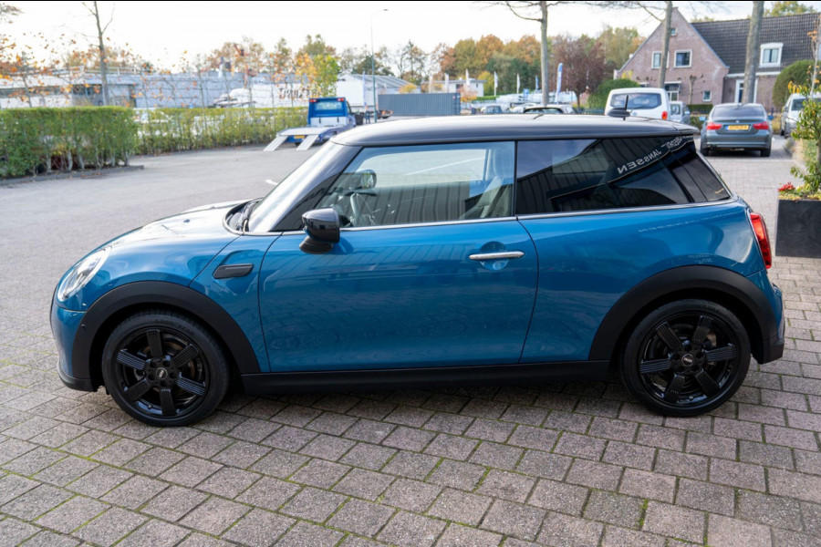 MINI Cooper 1.5 Classic | Prijs rijklaar incl. 12 mnd garantie | Lmv Navi Camera Pdc Apple/Android Stoelverw