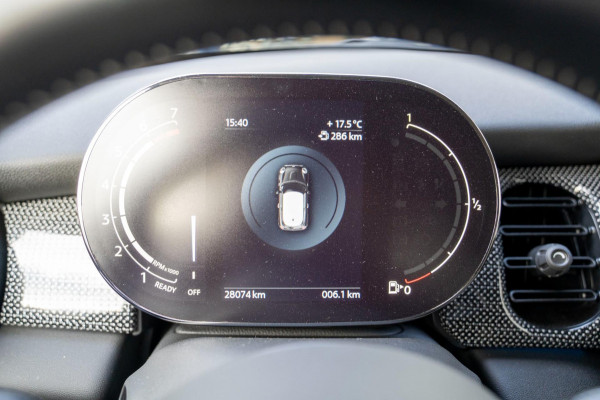 MINI Cooper 1.5 Classic | Prijs rijklaar incl. 12 mnd garantie | Lmv Navi Camera Pdc Apple/Android Stoelverw