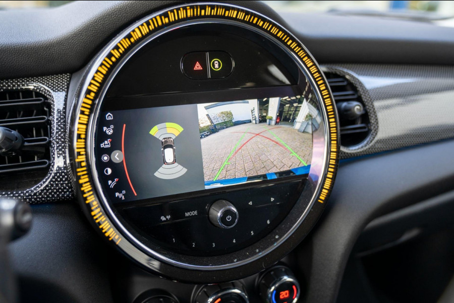 MINI Cooper 1.5 Classic | Prijs rijklaar incl. 12 mnd garantie | Lmv Navi Camera Pdc Apple/Android Stoelverw