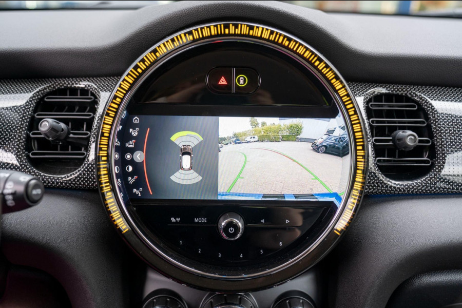 MINI Cooper 1.5 Classic | Prijs rijklaar incl. 12 mnd garantie | Lmv Navi Camera Pdc Apple/Android Stoelverw