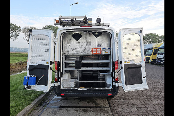 Ford Transit 350 2.0 TDCI L2H2 Trend Imperiaal Werkplaats-Inrichting Navi Airco Camera 130Pk Euro6 Oh-Historie 1e Eigenaar!