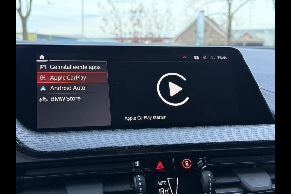 BMW 1-serie 118i Aut. Exe Sportline M-Int | Trekhaak | Facelift | Virtual Cockpit |