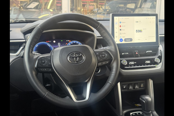 Toyota Corolla Cross 1.8 Hybrid Style | Parelmoer wit, Dodehoekherkenning, Parkeersensoren, Stoel + Stuurverwarming, Keyless, 18 inch