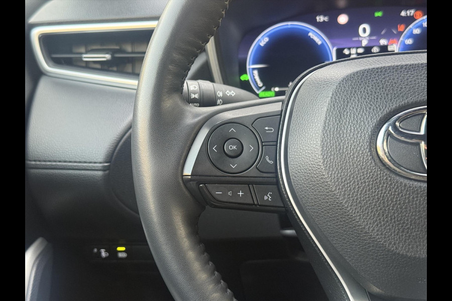 Toyota Corolla Cross 1.8 Hybrid Style | Parelmoer wit, Dodehoekherkenning, Parkeersensoren, Stoel + Stuurverwarming, Keyless, 18 inch