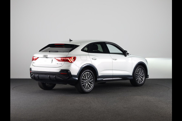 Audi Q3 Sportback 35 TFSI S Edition Competition | Zakelijke financiering 3,99% | Adaptive cruise control | Sonos premium 3d sound | Optiekpakket zwart plus | Ambient verlichting | Keyless |