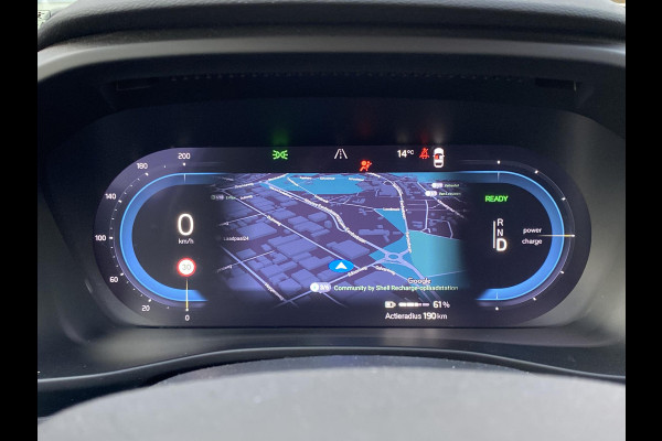 Volvo XC40 Recharge P8 AWD R-Design SOH 92% 1e eigenaar | Origineel NL auto | Pano | Harman Kardon | 360° Camera | Elec. trekhaak | Rijklaar met 12 mnd BOVAG | BTW verrekenbaar