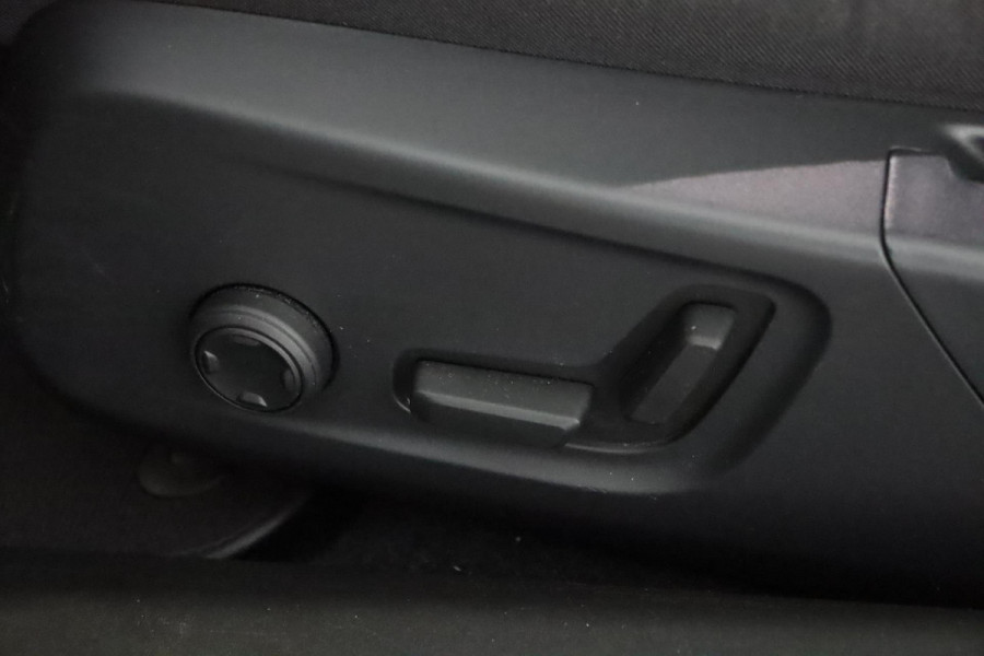 Polestar 2 Long Range Dual Motor Launch Edition 78kWh|SOH 91.5%|Stoelverwarming|Pano|ACC