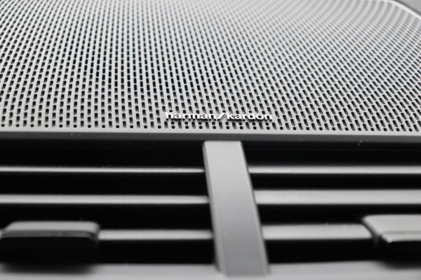 Polestar 2 Long Range Dual Motor Launch Edition 78kWh|SOH 91.5%|Stoelverwarming|Pano|ACC