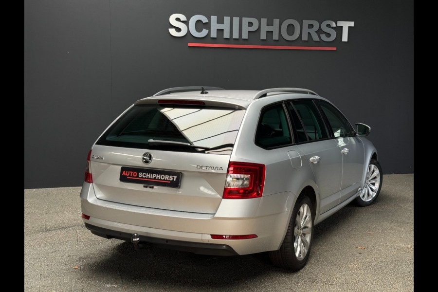 Škoda Octavia Combi 1.5 TSi 150 Pk Automaat Business Edition Climate Controle trekhaak Navigatie Stoelverwarming