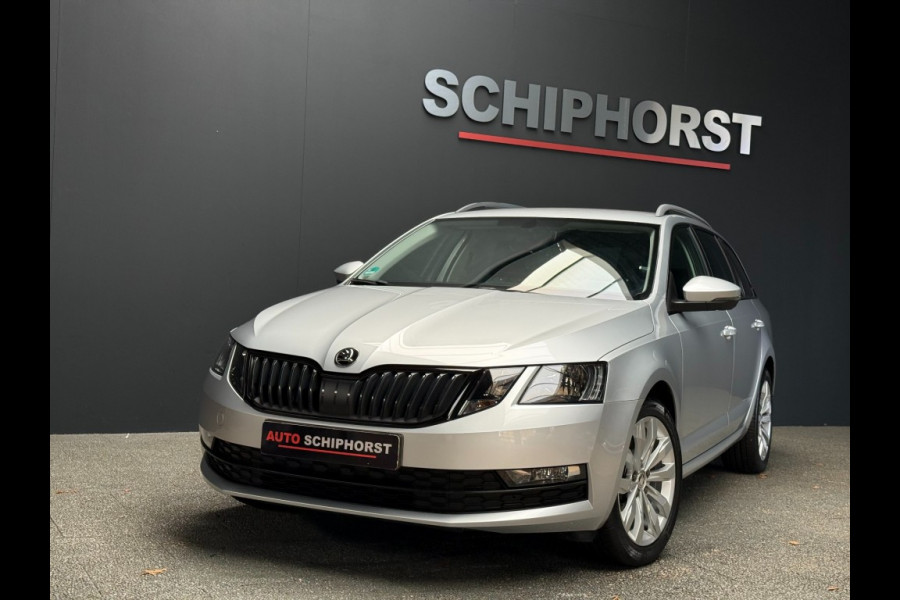 Škoda Octavia Combi 1.5 TSi 150 Pk Automaat Business Edition Climate Controle trekhaak Navigatie Stoelverwarming