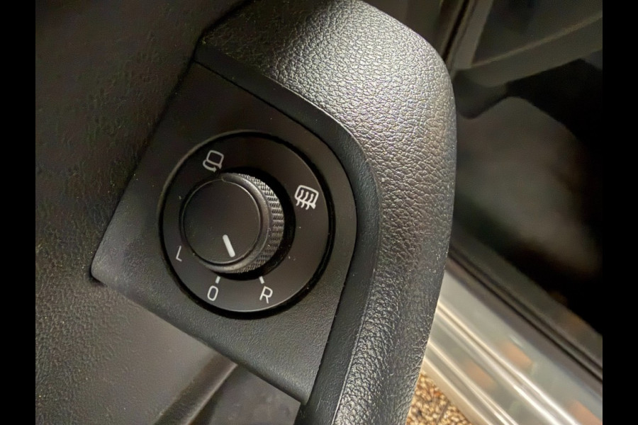 Škoda Octavia Combi 1.5 TSi 150 Pk Automaat Business Edition Climate Controle trekhaak Navigatie Stoelverwarming