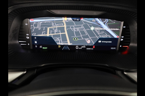 Škoda Octavia Combi 1.4 TSI iV PHEV Business Edition 204pk | Navigatie | Verwarmbare voorstoelen | Head up display | Adaptieve cruise controle