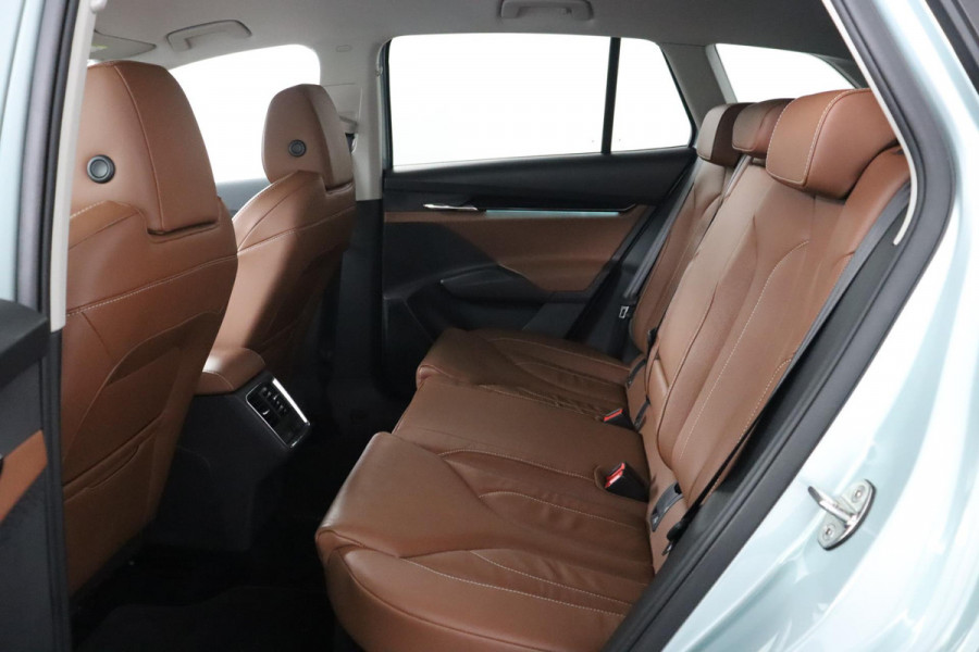 Škoda ENYAQ iV 60|Warmtepomp|Leer|Stoelverwarming|Trekhaak|SOH 92%|