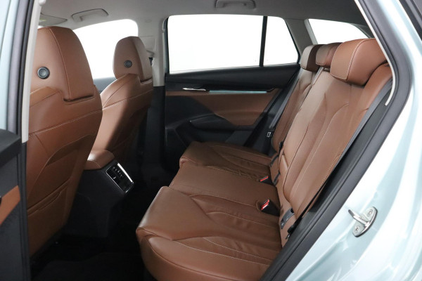 Škoda ENYAQ iV 60|Warmtepomp|Leer|Stoelverwarming|Trekhaak|SOH 92%|