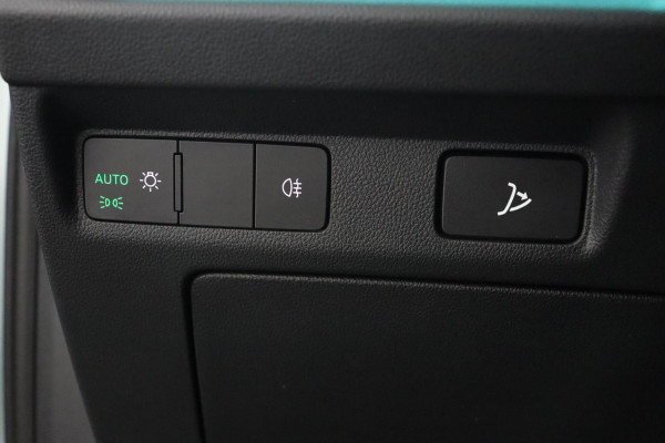 Škoda ENYAQ iV 60|Warmtepomp|Leer|Stoelverwarming|Trekhaak|SOH 92%|