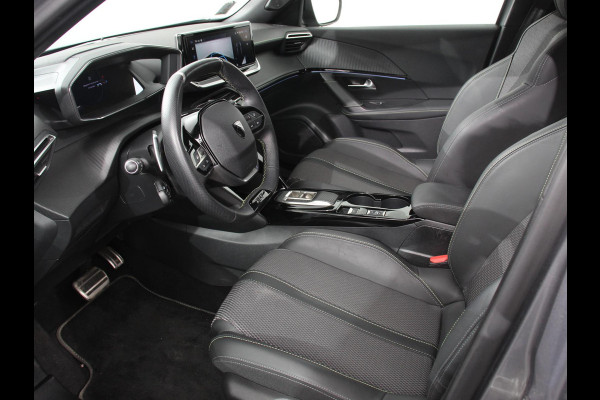 Peugeot 2008 1.2 PureTech 130pk Automaat GT | Climate Control | Camera Achter | Navigatie | Apple Carplay / Android auto | Digitale Cockpit | Velgen 17 inch