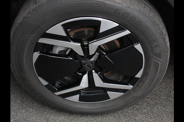 Peugeot 2008 1.2 PureTech 130pk Automaat GT | Climate Control | Camera Achter | Navigatie | Apple Carplay / Android auto | Digitale Cockpit | Velgen 17 inch